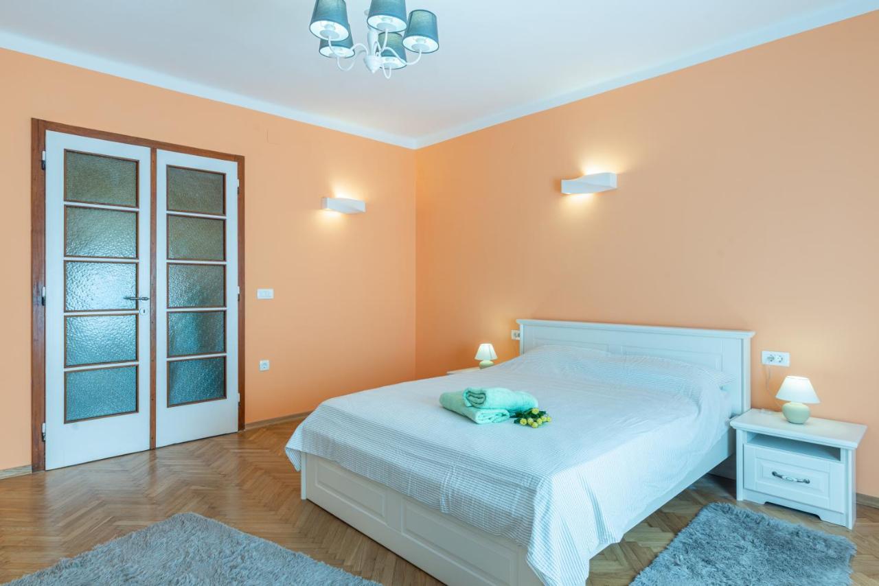 Apartments Virna Opatija Extérieur photo