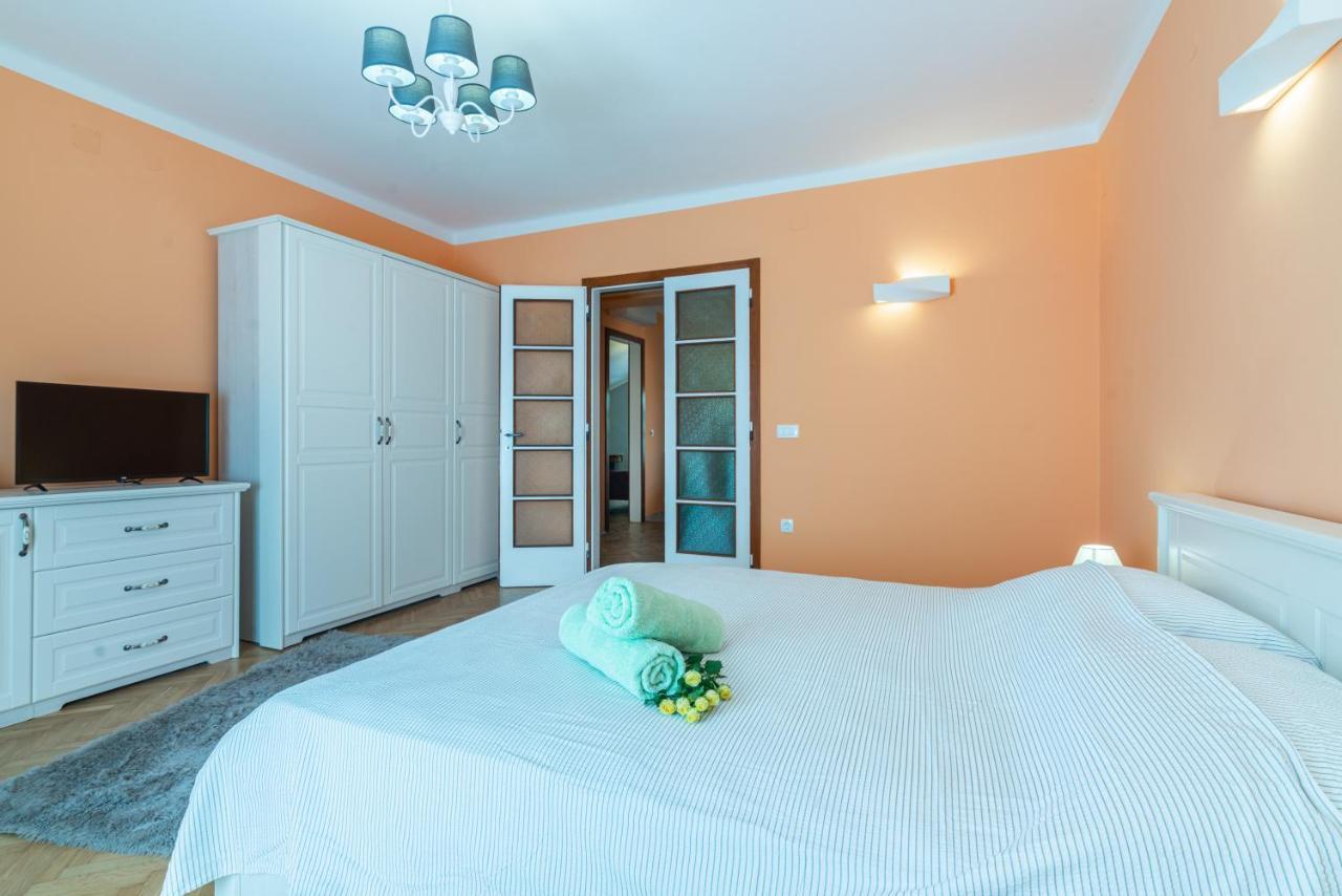 Apartments Virna Opatija Extérieur photo
