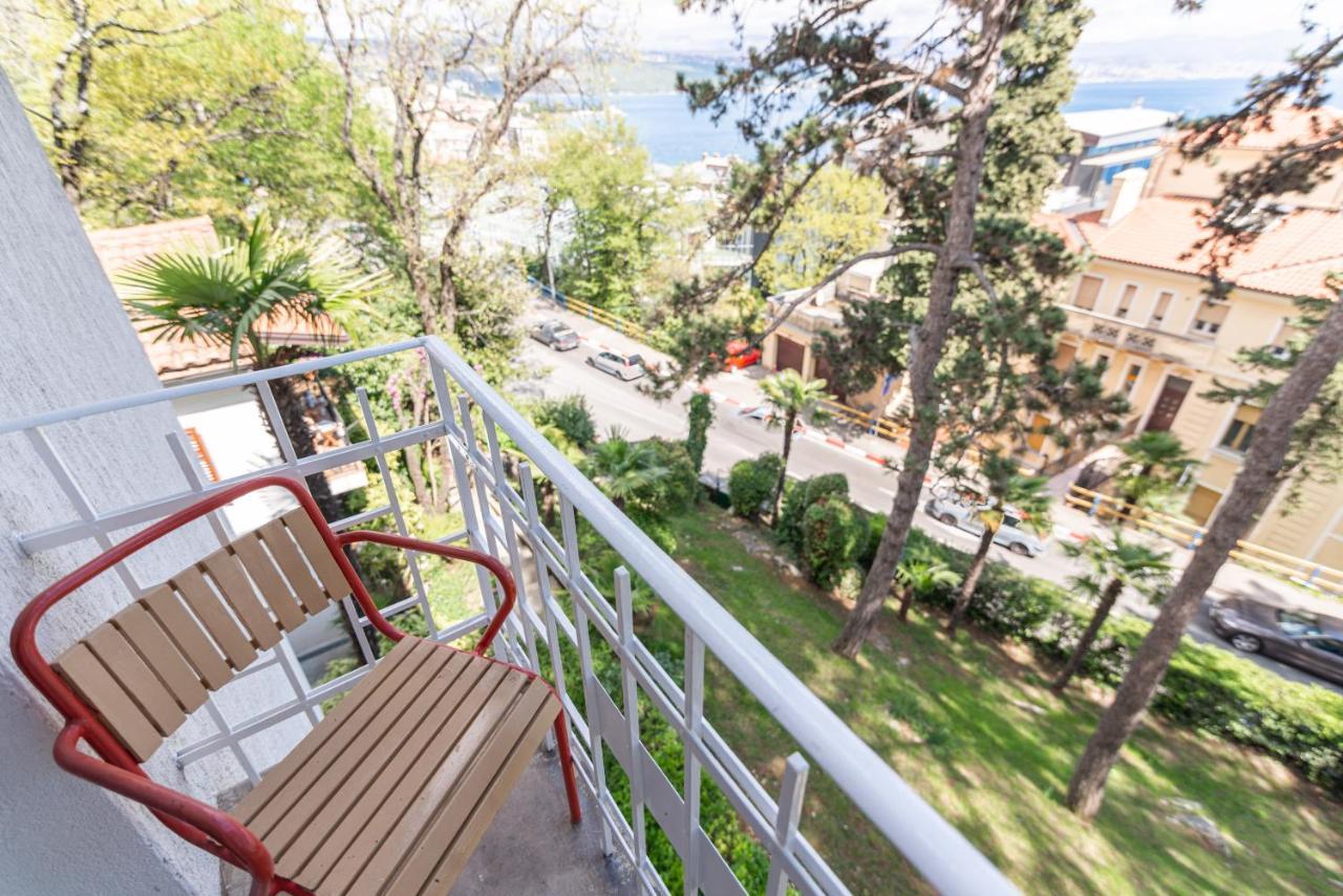 Apartments Virna Opatija Extérieur photo