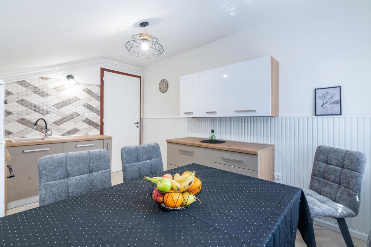 Apartments Virna Opatija Extérieur photo