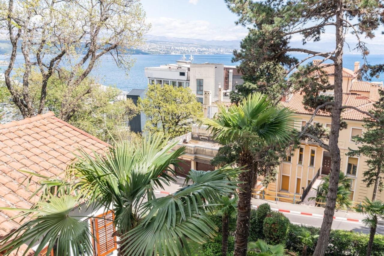 Apartments Virna Opatija Extérieur photo